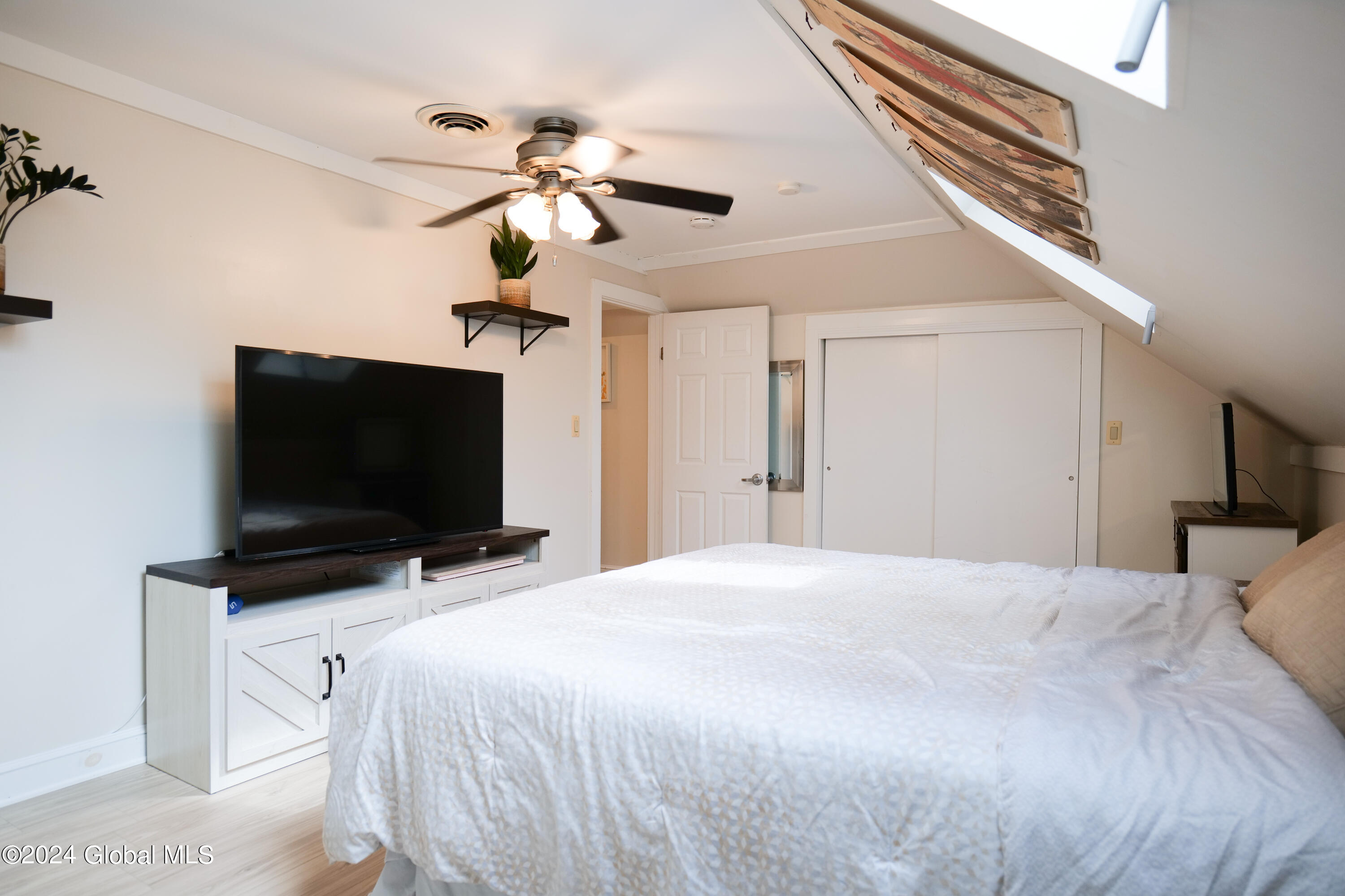 119 Manning Boulevard Albany, NY 12203 - Photo 23 of 55 P1050216