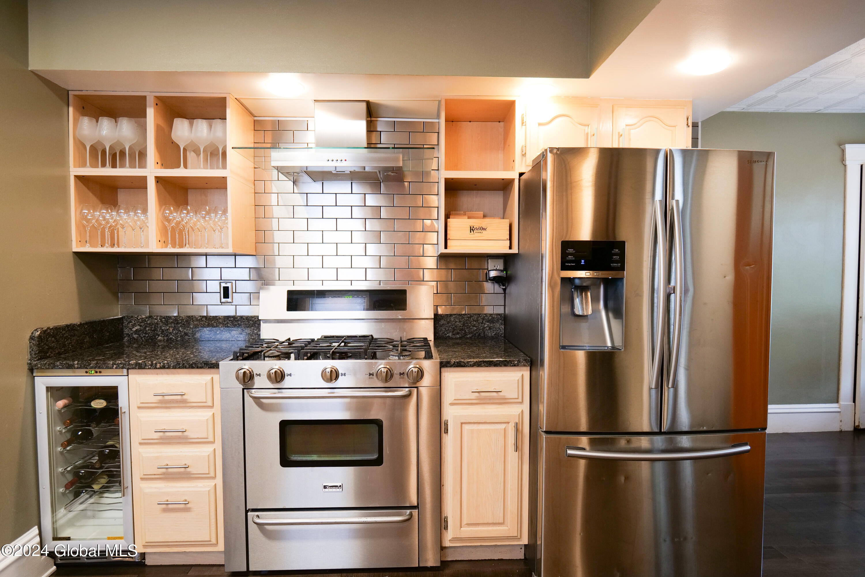 119 Manning Boulevard Albany, NY 12203 - Photo 3 of 55 P1050225