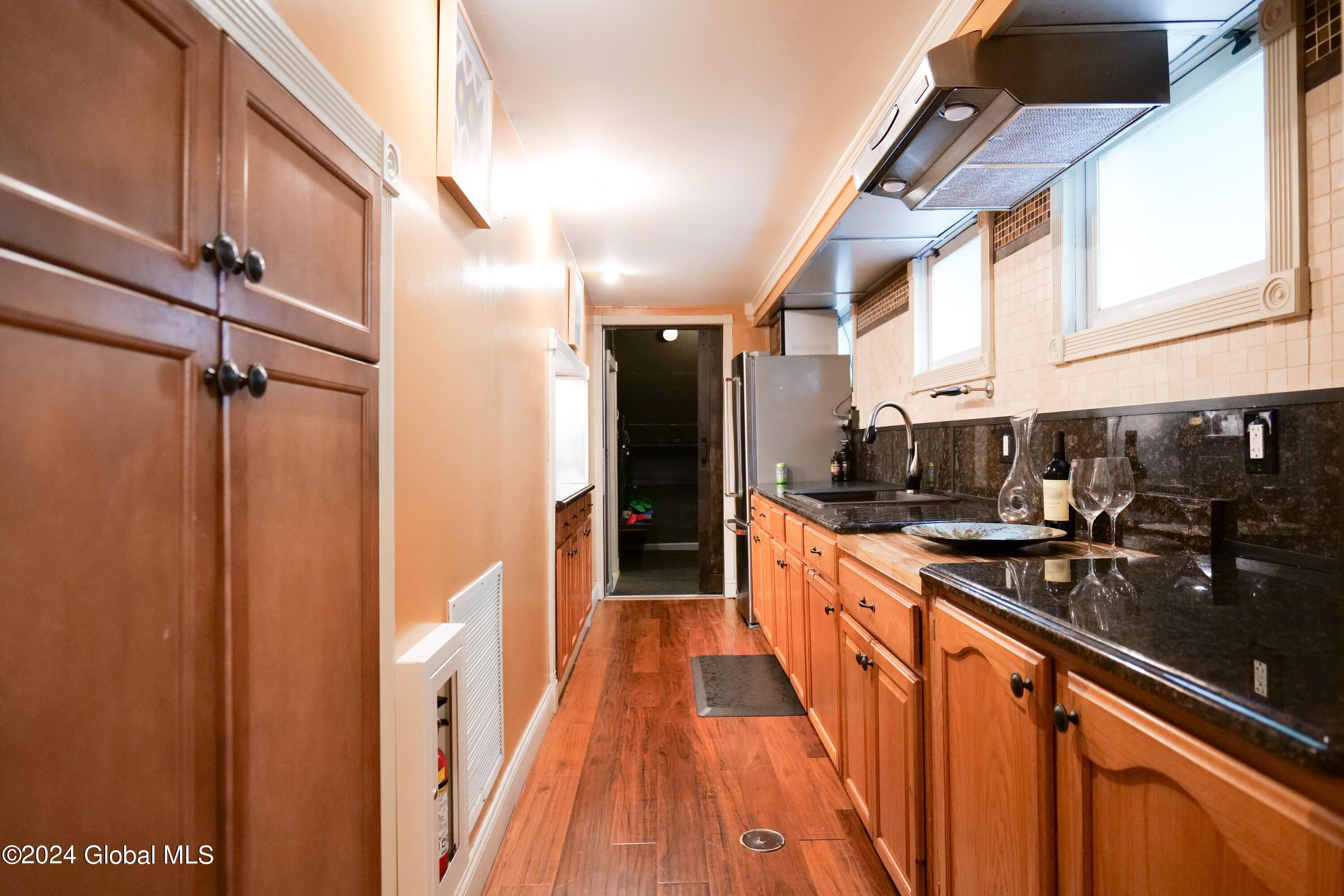 119 Manning Boulevard Albany, NY 12203 - Photo 32 of 55 P1050323