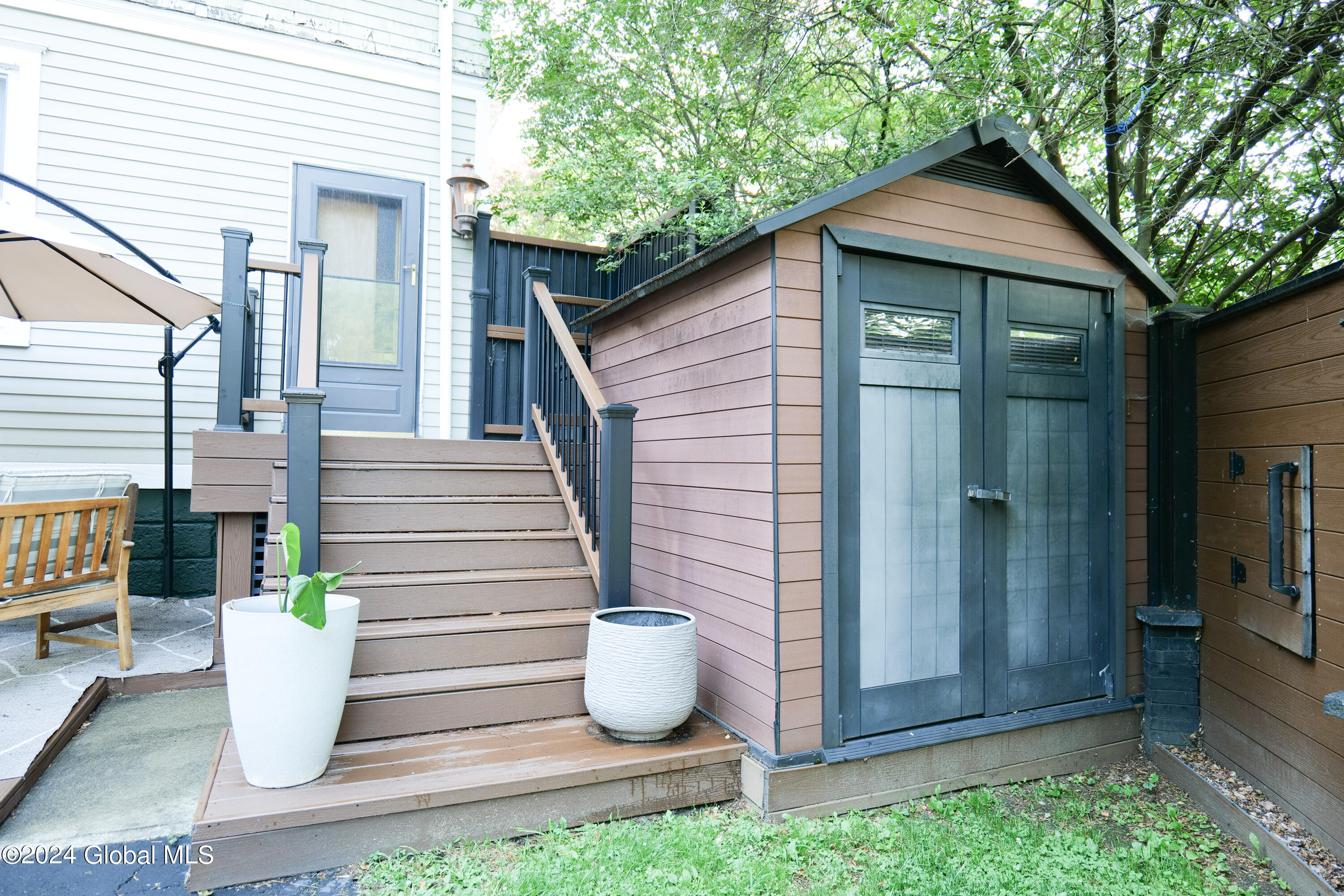 119 Manning Boulevard Albany, NY 12203 - Photo 40 of 55 P1050395