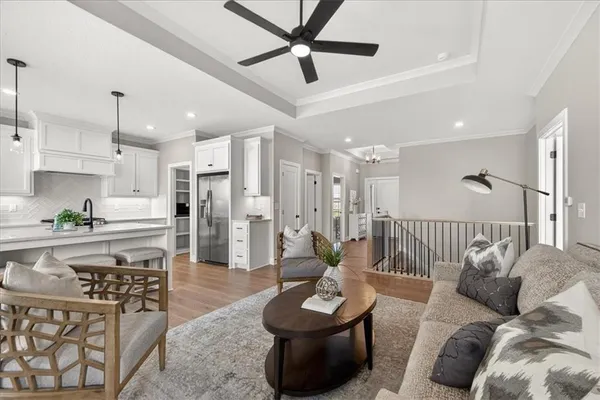 $420,000 | 24985 West 94th Street, Lenexa, KS 66227