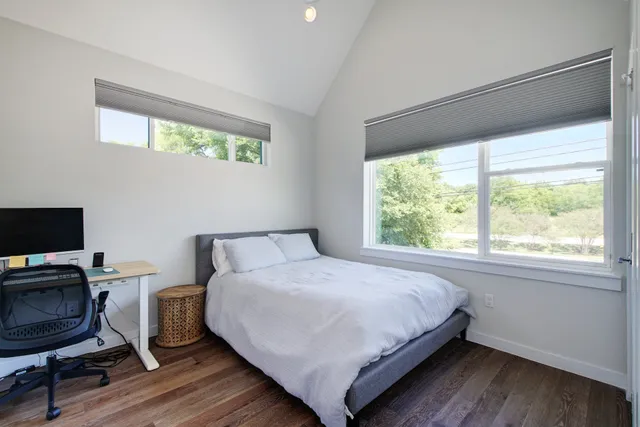 $3,800 | 4006 Airport Boulevard, Unit 18, Austin, TX 78722