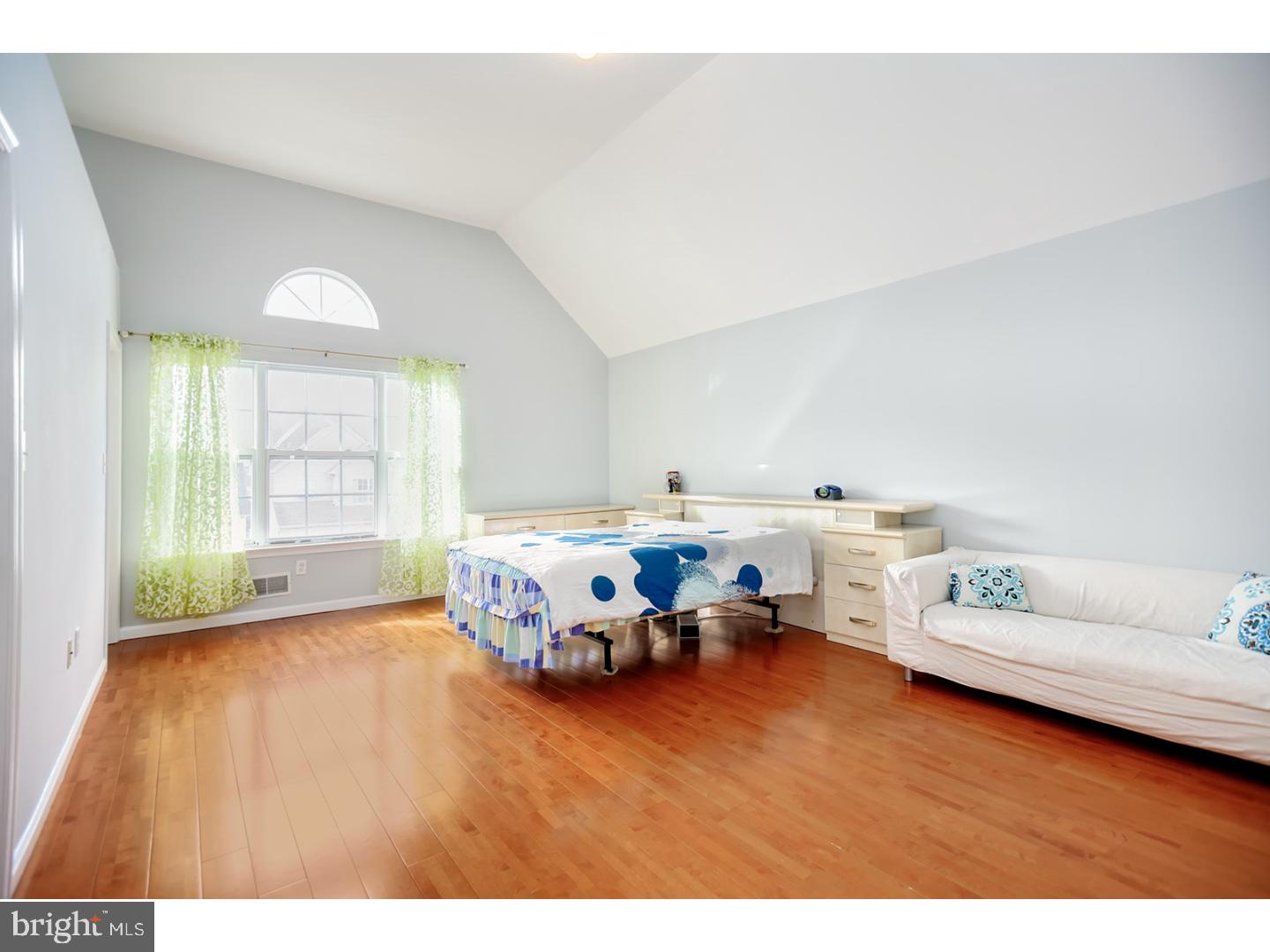 6 Richards Road Lawrence Township, NJ 08648 - Photo 19 of 24 Gallery Image 19