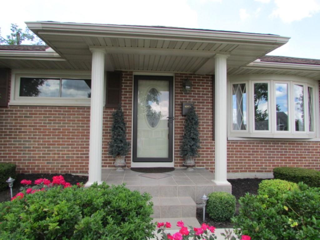 5307 Ridgewood Road East Springfield, OH 45503 - Photo 3 of 38