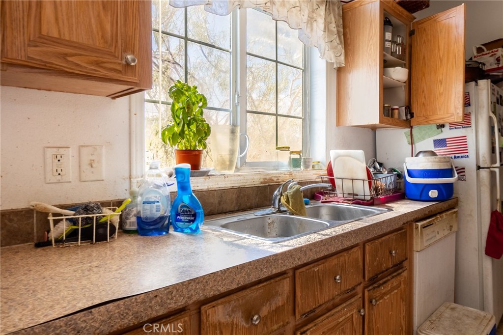 61775 Terrace Joshua Tree, CA 92252 - Photo 7 of 14 Gallery Image 7