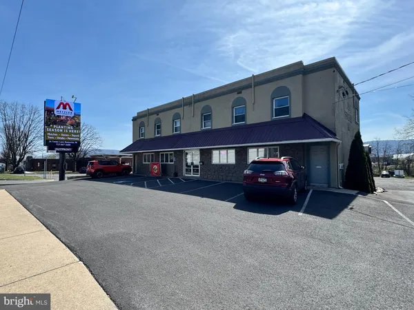 $675,000 | 1242 West 4th Street, Lewistown, PA 17044