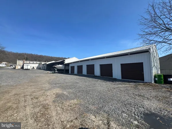 $675,000 | 1242 West 4th Street, Lewistown, PA 17044