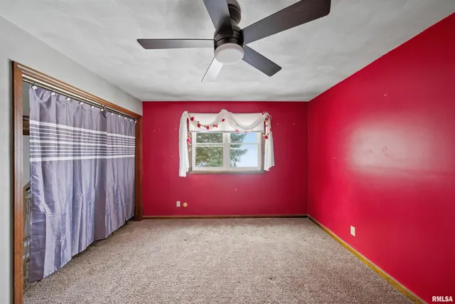 $267,500 | 306 North Stone Church Road, Peoria, IL 61604