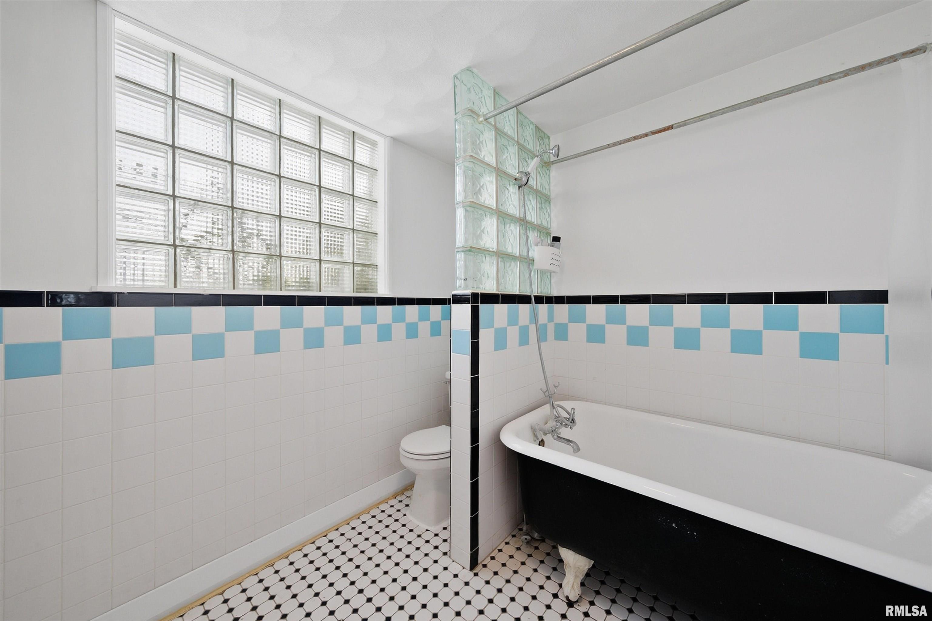 306 North Stone Church Road Peoria, IL 61604 - Photo 42 of 50