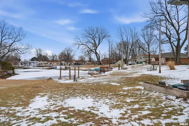 $267,500 | 306 North Stone Church Road, Peoria, IL 61604