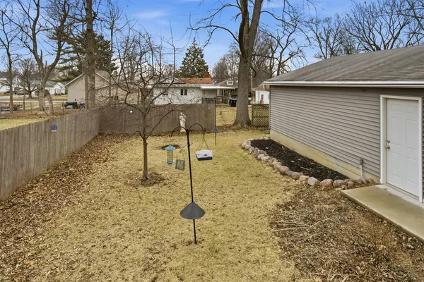 $170,000 | 921 West Wood Street, Bloomington, IL 61701