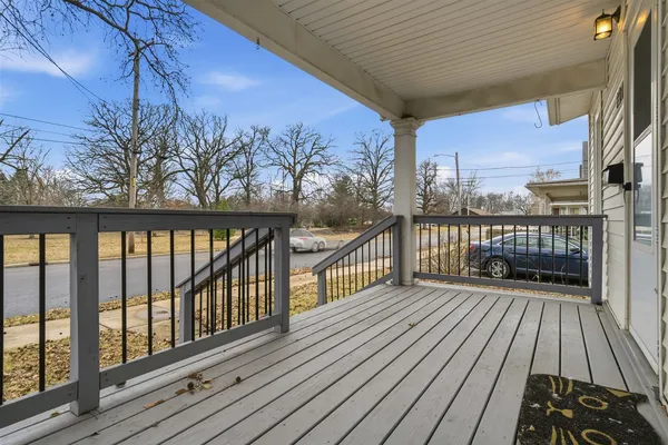 $170,000 | 921 West Wood Street, Bloomington, IL 61701
