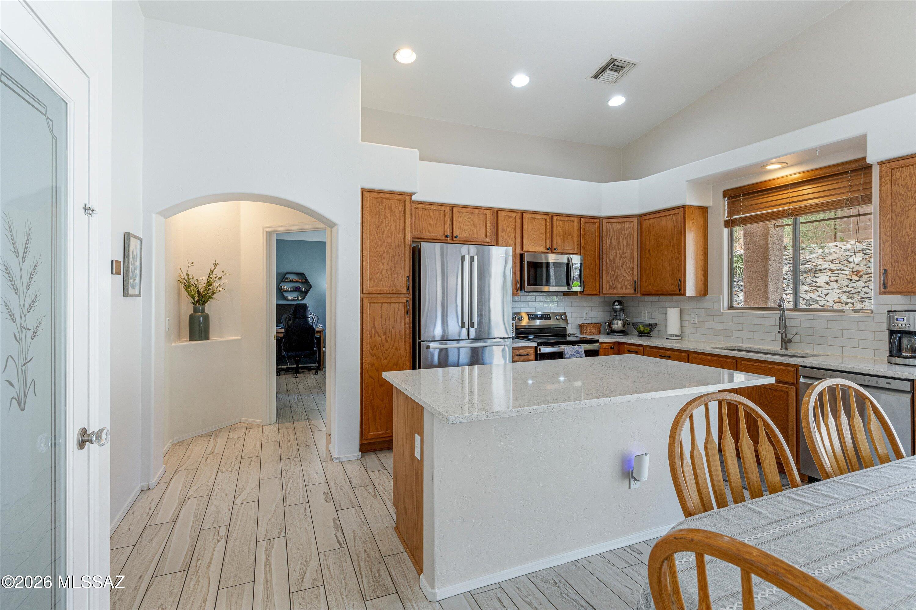 356 West Plateau Road Tucson, AZ 85737 - Photo 12 of 38