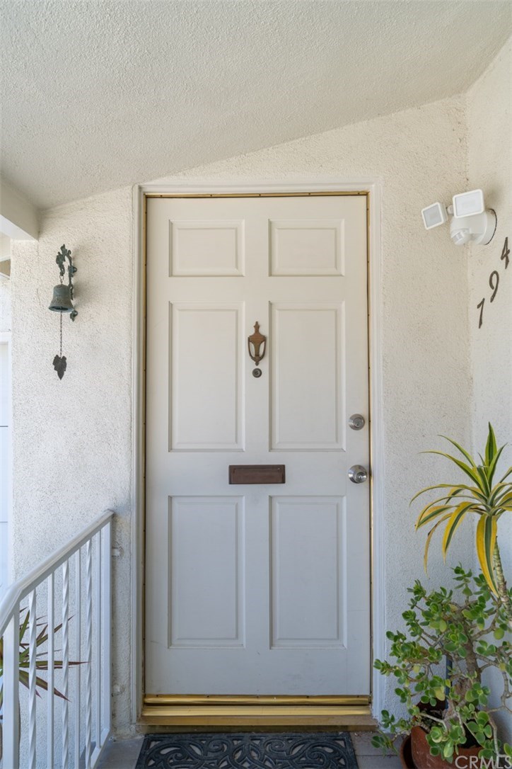 7949 Ramsgate Avenue Los Angeles, CA 90045 - Photo 18 of 26