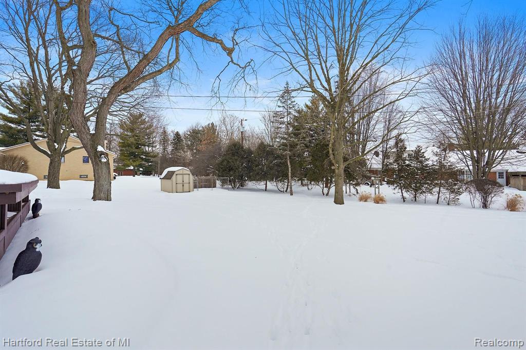 26184 Steele Road Farmington Hills, MI 48331 - Photo 33 of 38