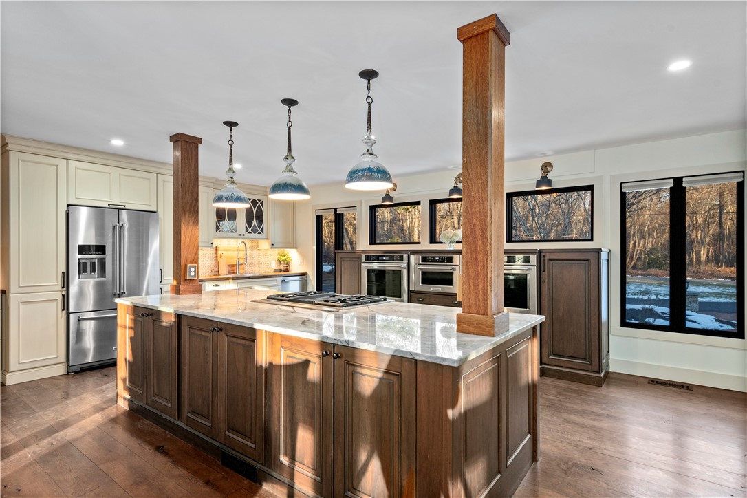 30 Gilbert Stuart Drive Warwick, RI 02818 - Photo 13 of 50