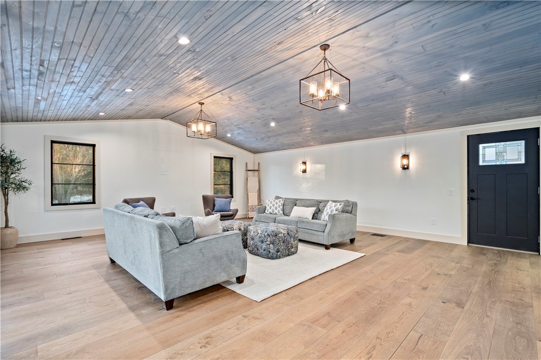 30 Gilbert Stuart Drive Warwick, RI 02818 - Photo 18 of 50