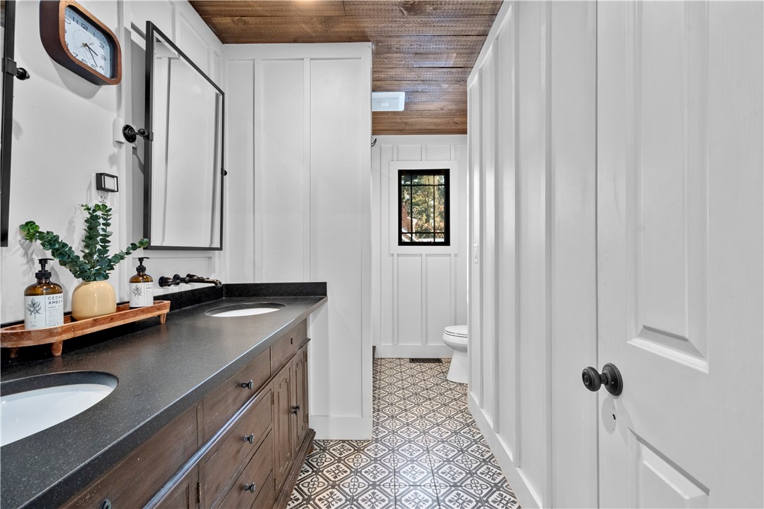 30 Gilbert Stuart Drive Warwick, RI 02818 - Photo 24 of 50