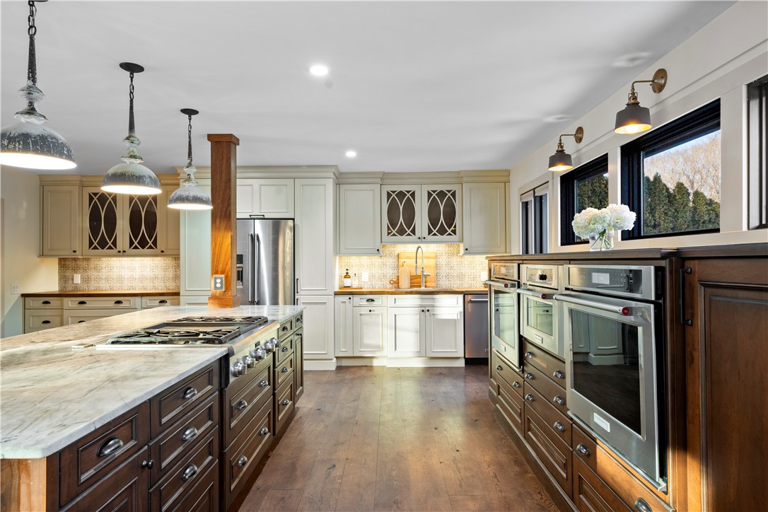 30 Gilbert Stuart Drive Warwick, RI 02818 - Photo 8 of 50