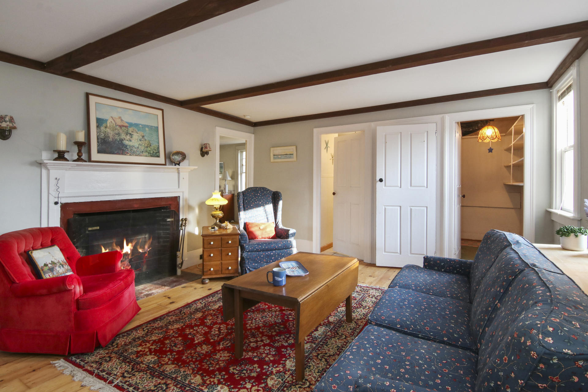 955 Shore Road Pocasset, MA 02559 - Photo 11 of 43 010-photo-living-room-8105080
