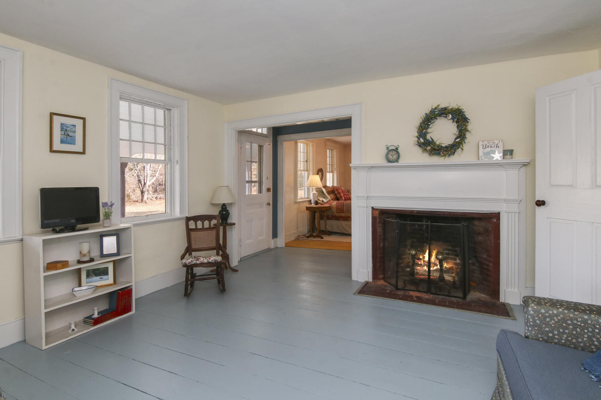 955 Shore Road Pocasset, MA 02559 - Photo 20 of 43 021-photo-den-8105072