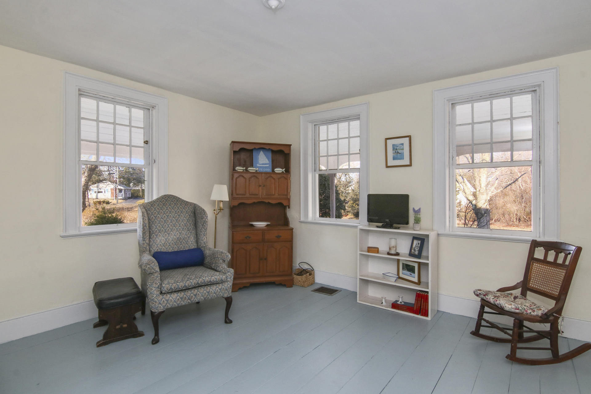 955 Shore Road Pocasset, MA 02559 - Photo 21 of 43 023-photo-den-8105073