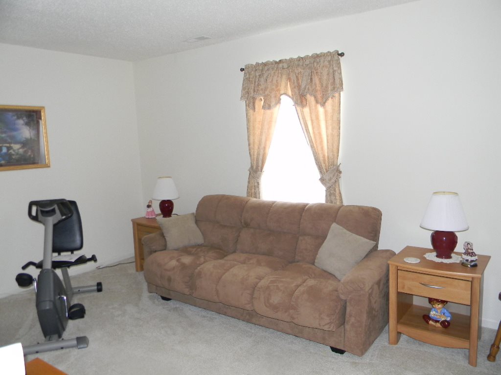 662 Springwater Road Kokomo, IN 46902 - Photo 14 of 16 Gallery Image 14