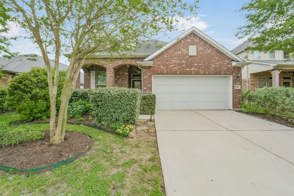 $345,000 | 25003 Lakecrest Glen Drive, Katy, TX 77493