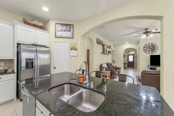 $345,000 | 25003 Lakecrest Glen Drive, Katy, TX 77493