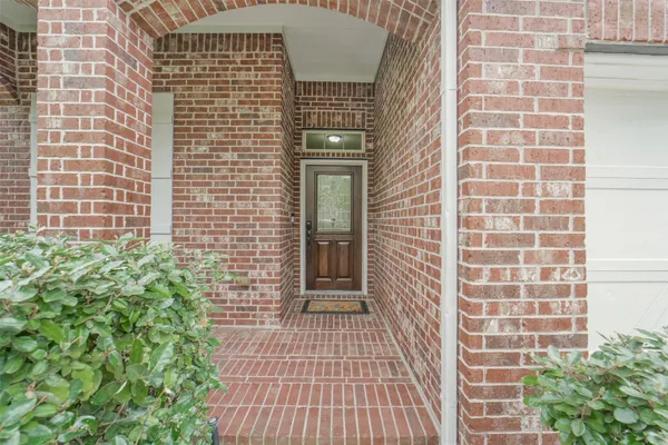 $345,000 | 25003 Lakecrest Glen Drive, Katy, TX 77493