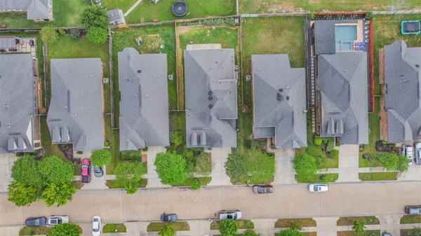 $345,000 | 25003 Lakecrest Glen Drive, Katy, TX 77493