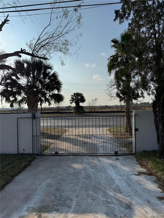 4912 South 36th Street McAllen, TX 78503 - Photo 14 of 15 a view of a fence yard