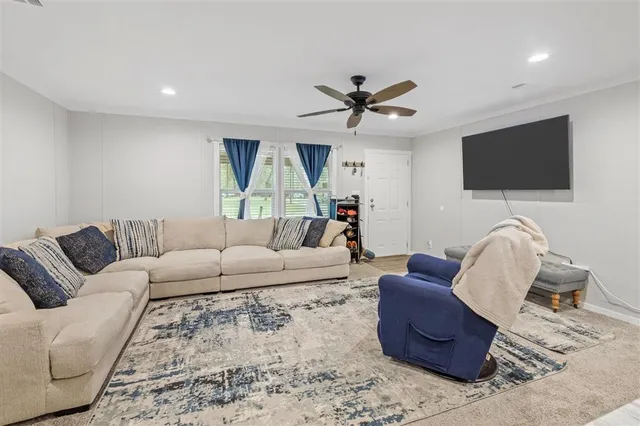 $365,000 | 24378 Highway 383, Iowa, LA 70647