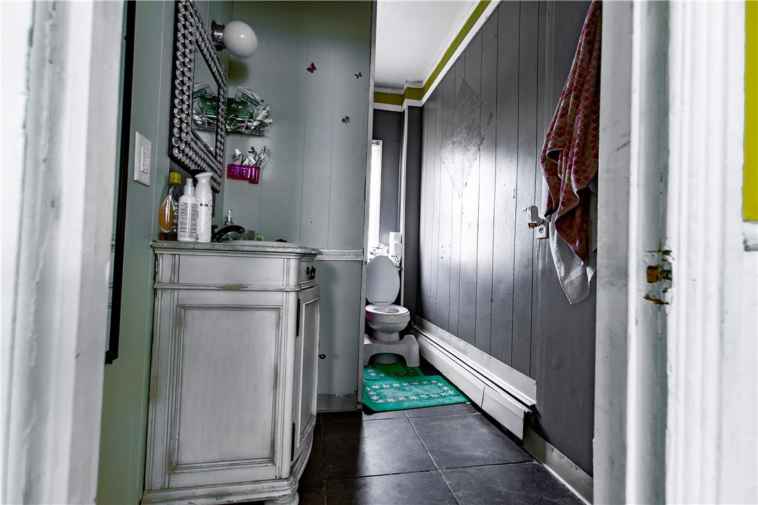 235 Laban Street Providence, RI 02909 - Photo 24 of 27