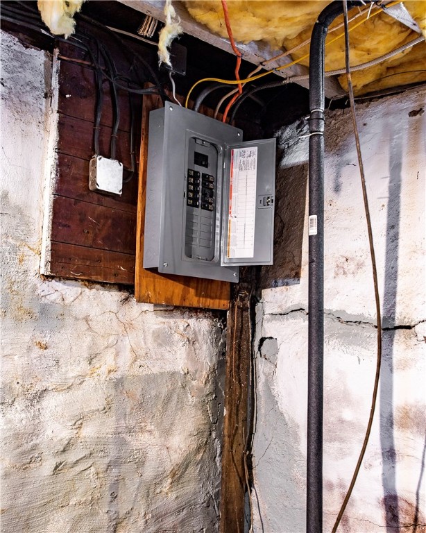 235 Laban Street Providence, RI 02909 - Photo 25 of 27