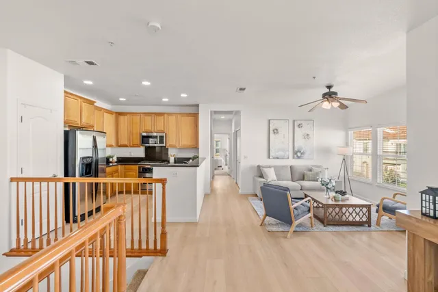 $349,999 | 3301 North Park Drive, Unit 513, Sacramento, CA 95835