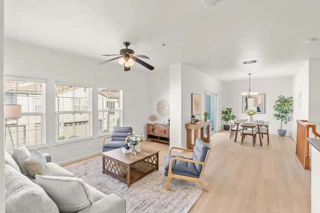 $349,999 | 3301 North Park Drive, Unit 513, Sacramento, CA 95835