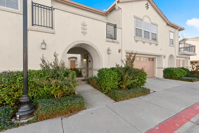 $349,999 | 3301 North Park Drive, Unit 513, Sacramento, CA 95835