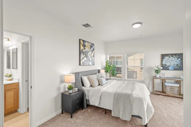 $349,999 | 3301 North Park Drive, Unit 513, Sacramento, CA 95835