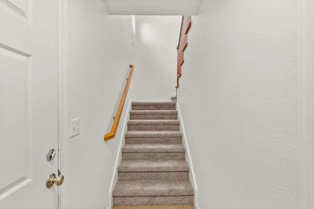 $349,999 | 3301 North Park Drive, Unit 513, Sacramento, CA 95835