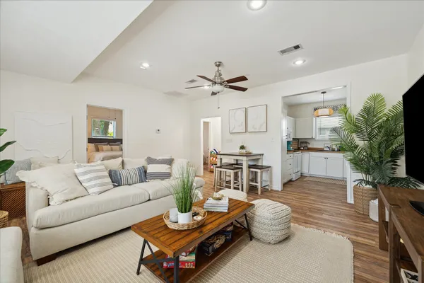 $194,900 | 1213 55th Street, Galveston, TX 77551