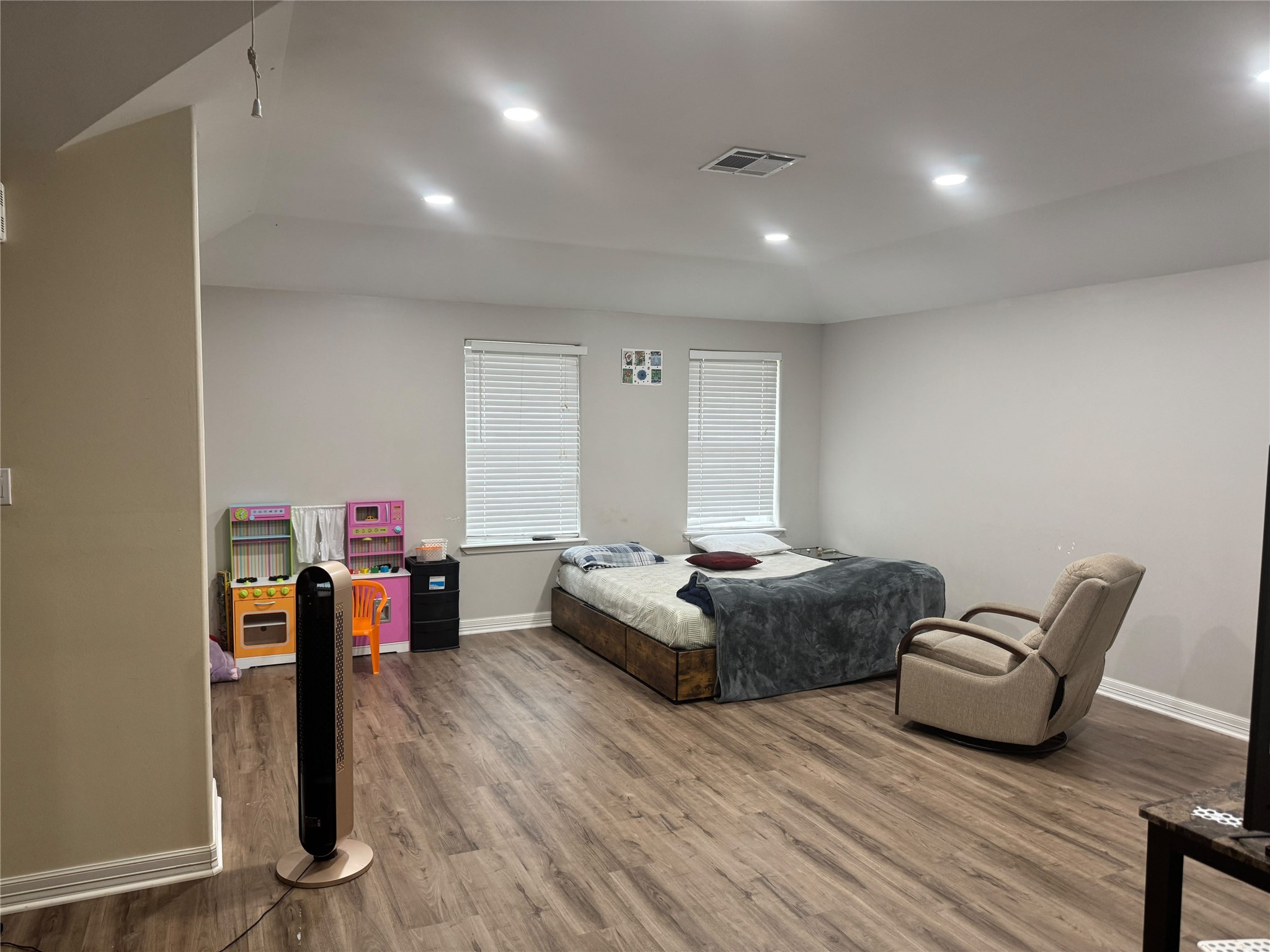 5115 Alba Road Houston, TX 77018 - Photo 6 of 11 Gallery Image 6