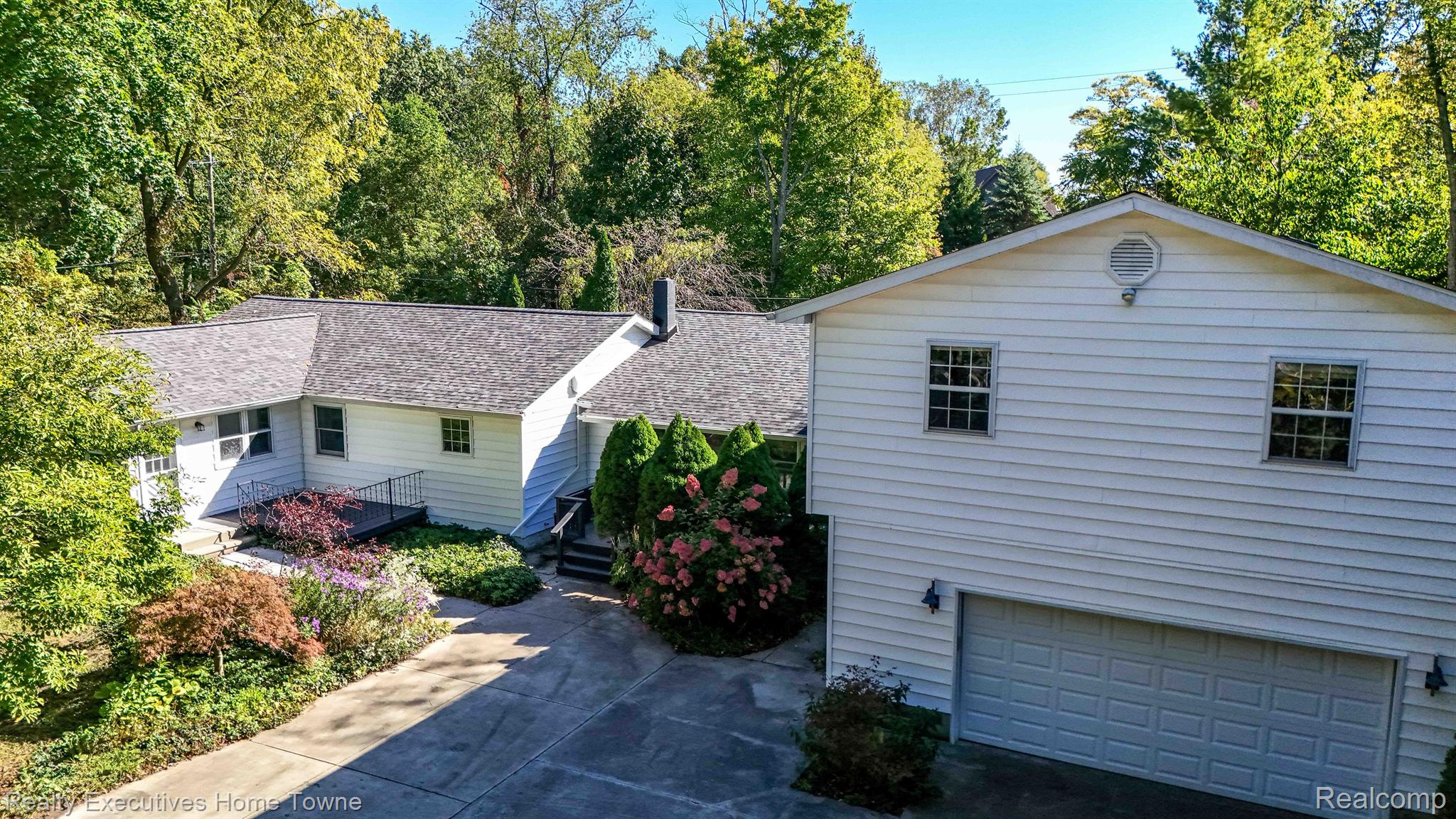 2701 Grace Road Fort Gratiot, MI 48059 - Photo 1 of 51 2701 Grace Rd