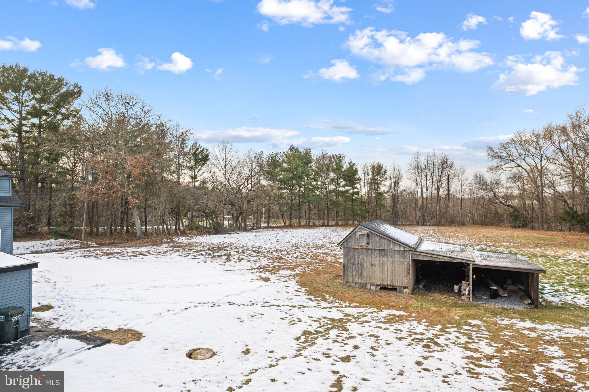 595 Church Road Sewell, NJ 08080 - Photo 28 of 32 a view of a backyard of the house