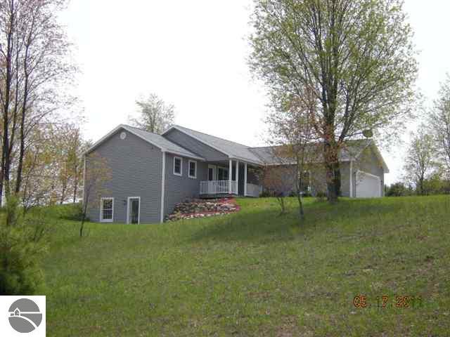 9458 Clay Road Traverse City, MI 49684 - Photo 2 of 21 1723351-1.JPG