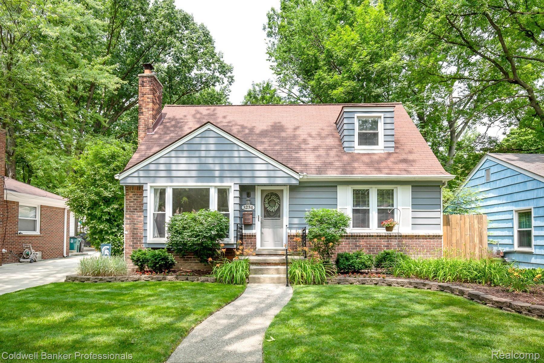 3234 Warick Road Royal Oak, MI 48073 - Photo 1 of 37 Welcome Home!