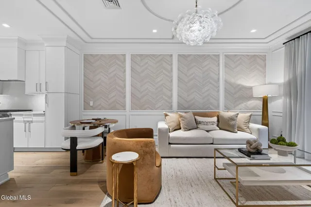 $1,025,000 | 19 Washington Street, Unit 454 B3, Saratoga Springs, NY 12866