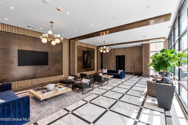 $1,025,000 | 19 Washington Street, Unit 454 B3, Saratoga Springs, NY 12866