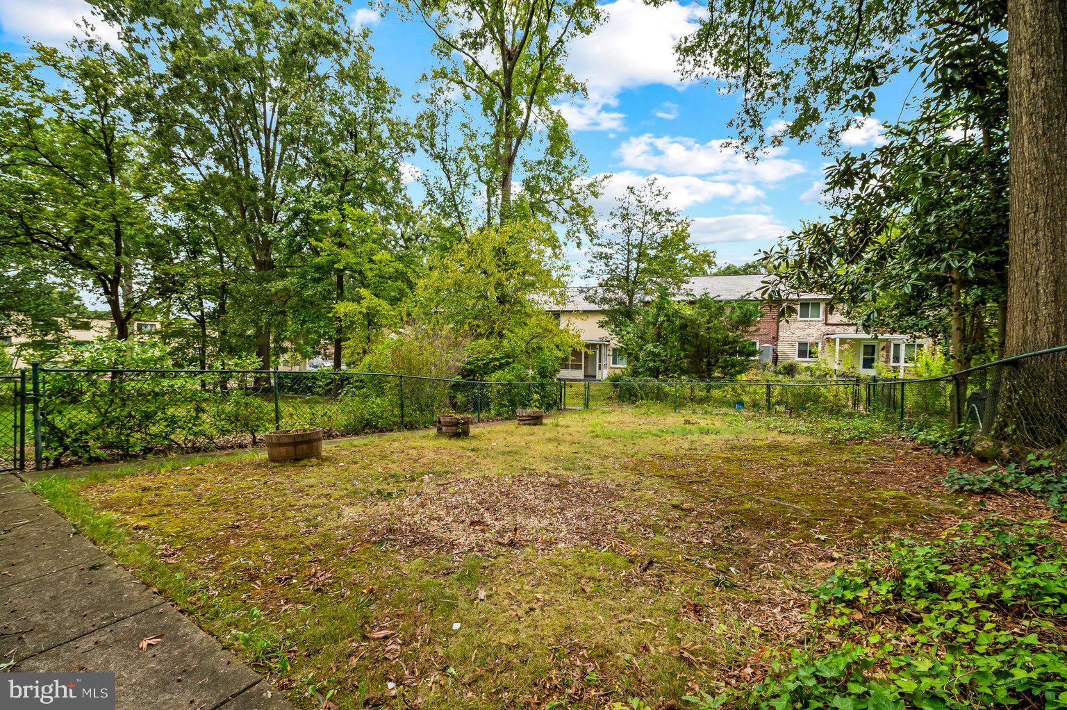 23 Ridge Road Greenbelt, MD 20770 - Photo 28 of 34 Gallery Image 28