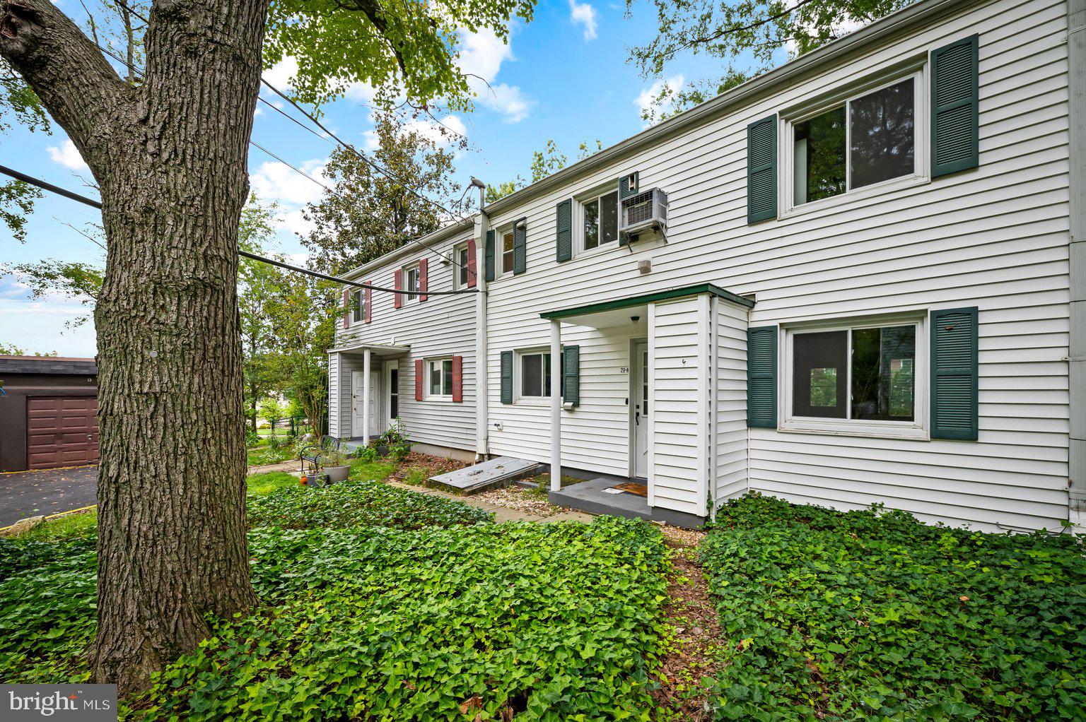 23 Ridge Road Greenbelt, MD 20770 - Photo 3 of 34 Gallery Image 3